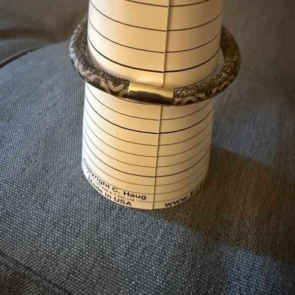 NWOT Brighton Woodstock Single Beige Python Embossed Leather Bracelet. - Picture 5 of 5